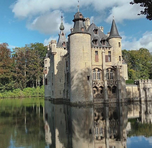 Kasteel Buerstede, Belgium
